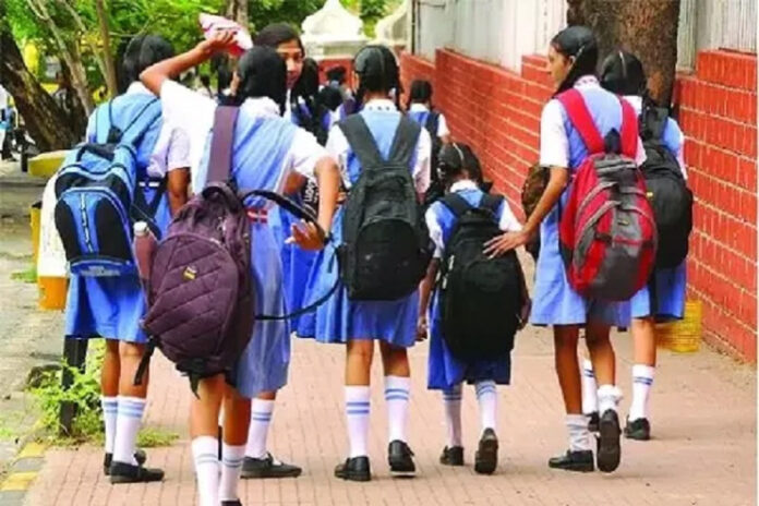 Haryana News: प्राइवेट स्कूलों के खिलाफ मिल रही शिकायतों की जांच करेंगी एचसीएस अधिकारियो की कमेटी