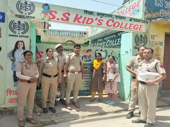 Rohtak News: रोहतक में बिना मान्यता के चल रहे 4 स्कूलों को किया सील
