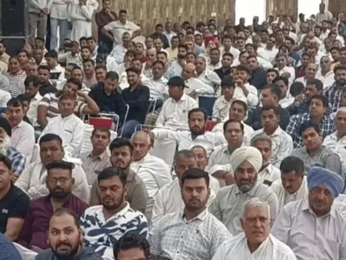 Kurukshetra News: कुरुक्षेत्र में नए सीड्स व पेस्टिसाइड्स एक्ट के विरोध में उतरे बीज विक्रेता