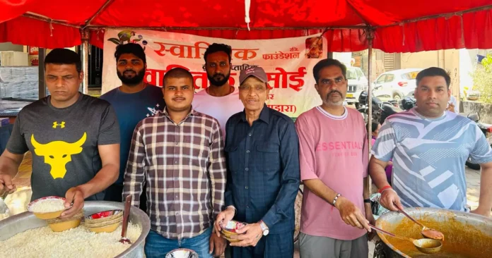 Gurugram News : स्वास्तिक रसोई ने लगाया शीतला श्रद्धालुओं के चैत्र नवरात्रि भंडारा