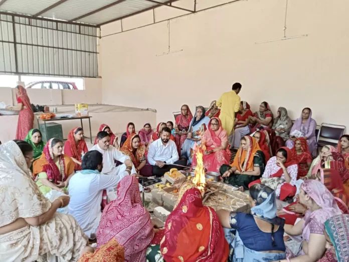 हवन पूजन से मनाया गया सात दिवसीय श्रीमद्भागवत कथा का समापन समारोह