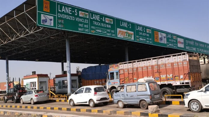 Haryana News: हरियाणा में सफर करना हुआ महंगा, टोल के बढ़े रेट लागू