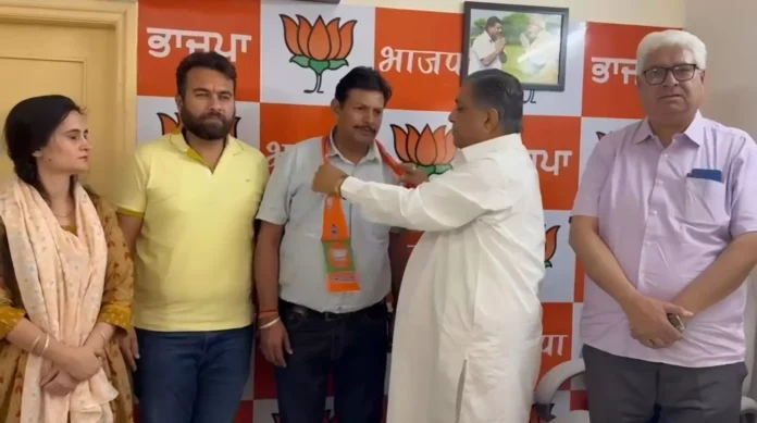 We will strongly oppose those leaders who join the party just to enjoy power