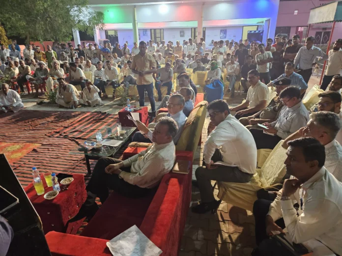 Bhiwani News : भिवानी उपायुक्त ने मारी कुप्रथा पर चोट तो सरपंच ने खोली घूंघट की ओट