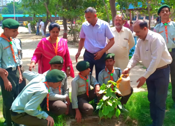 World Health Day was celebrated with full devotion and respect in the premises of Arya Bal Bharti School