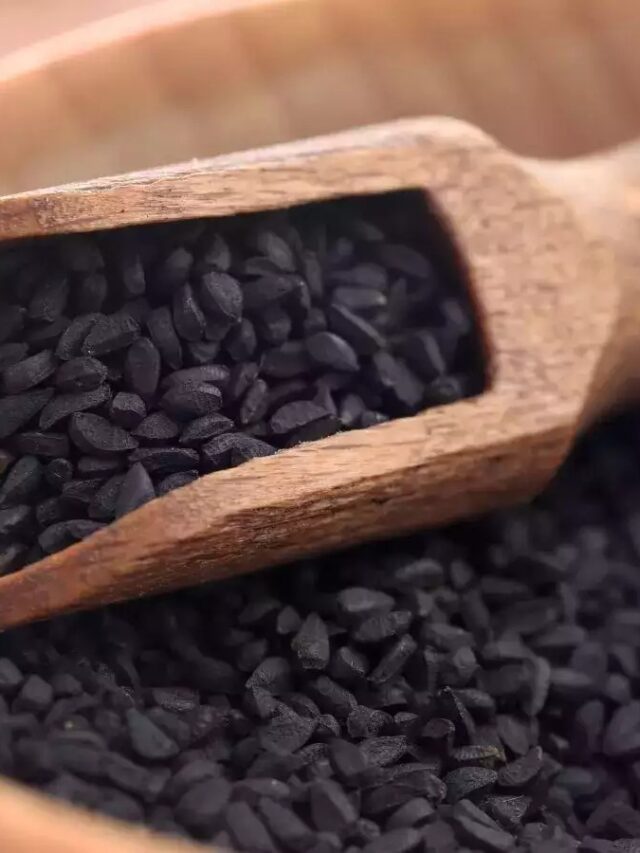 Kalonji Benefits: रात में सोने से पहले भुनी कलौंजी खाने के जबरदस्त फायदे