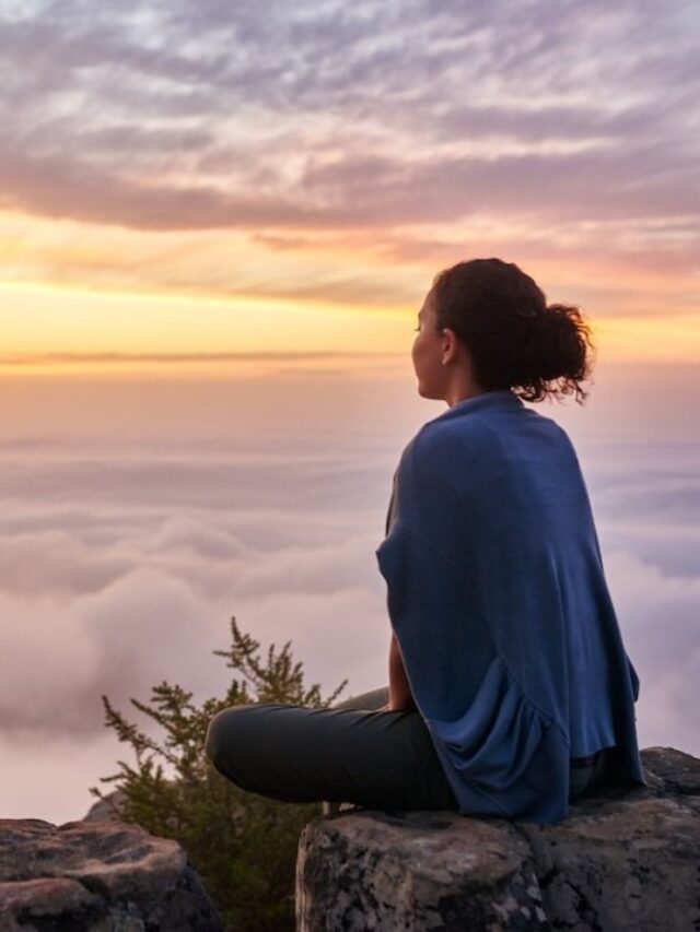 Mental Peace: आज के तनावभरे समय में मानसिक शांति चाहिए? अपनाएं ये 5 जरूरी आदतें