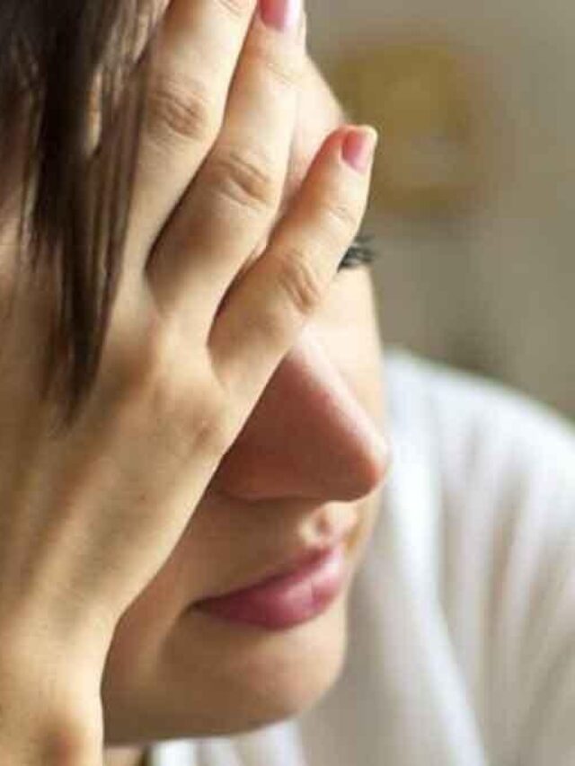 आपकी Mental Health और याददाश्त को कर रही हैं कमजोर ये 5 बुरी आदतें