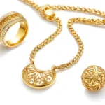 Gold Price Today : सोने के भाव में आयी गिरावट देखे प्रति तोला का ताजा भाव