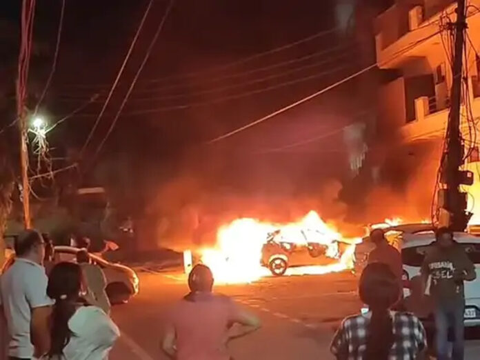 Hisar News: हिसार में 14 वाहन जले, इनमें 3 कार और 11 बाइक