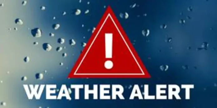 Weather Forecast : कई राज्यों में बारिश और कही भीषण गर्मी का कहर