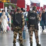Delhi IGI Airport : आईजीआई एयरपोर्ट से उड़ानें रद्द, यात्रियों ने किया हंगामा