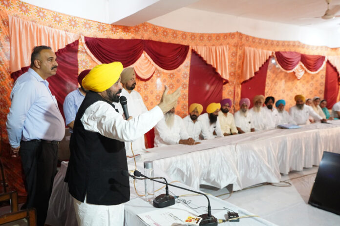 Punjab Breaking News : असली पंजाब आज भी गांवों में बसता है : मान