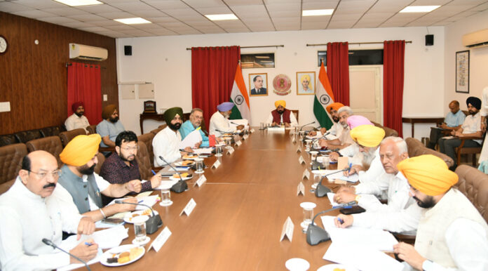 Punjab Breaking News : पंजाब सरकार शहरी निकायों के राजस्व संग्रह में लाएगी तेजी