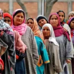 24x7 special desk set up to help Kashmiri Muslims