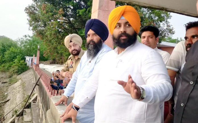 Punjab News : पंजाब का पानी किसी के साथ साझा नहीं करेंगे : हरजोत बैंस