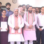 Haryana News: हरियाणा में नवनियुक्त बीडीपीओ को सीएम नायब सैनी ने सौंपे नियुक्ति पत्र