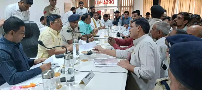 Jind News : स्कूलों में बच्चों को दी जा रही गुणवत्तापूरक शिक्षा व मूलभूत सुविधाओं की करें जांच : ढांडा
