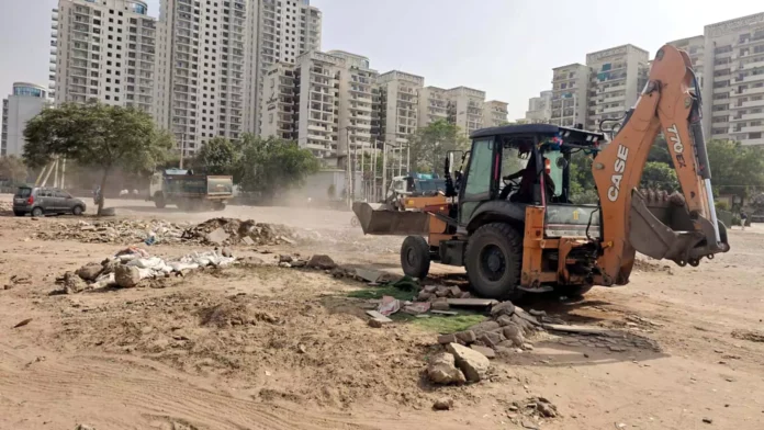 Construction work of 200 meter road started between NH-48 to Rampura-Pataudi Road Gurugram News : एनएच-48 से रामपुरा-पटौदी रोड के बीच 200 मीटर सडक़ का निर्माण कार्य शुरू