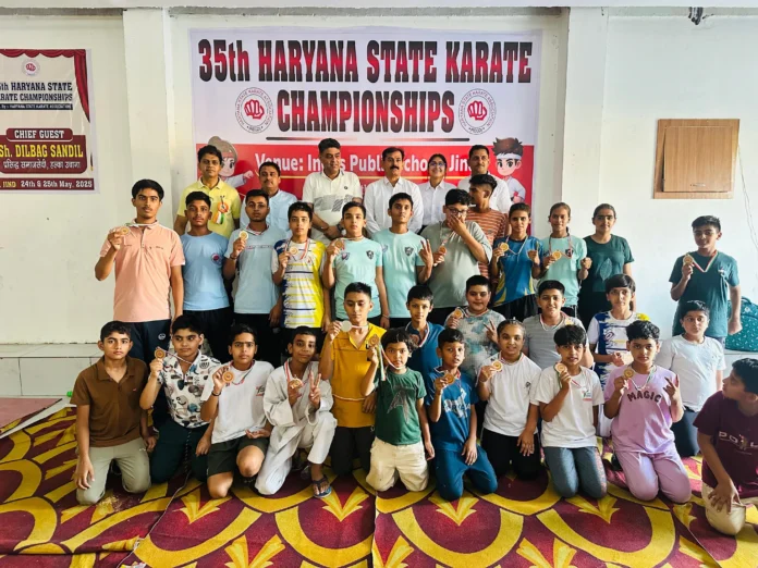 Dadri district dominated the Haryana State Karate Championship, 17 players won medals