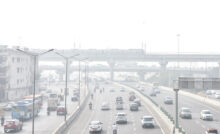 Delhi Pollution News : राजधानी दिल्ली में ग्रैप-1 की पाबंदियां फिर लागू