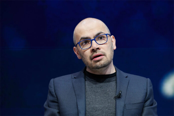 DeepMind: डीपमाइंड के सीईओ की चेतावनी, अगले 5 वर्षों में नौकरियों पर असर डालेगा एआई