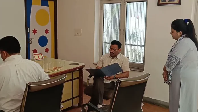 Bhiwani News : भिवानी में शिक्षा विभाग की स्कूलों में छापेमारी