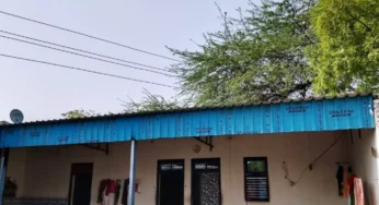 Rewari News : घर की छत के ऊपर से गुजर रही बिजली की तारे, परिवार को बना जान का खतरा