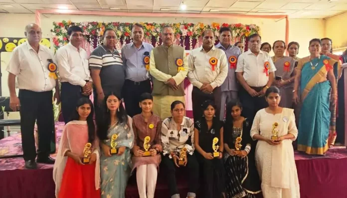 Farewell ceremony organized for Maharana Pratap Mahila Mahavidyalaya students Farewell ceremony organized for Maharana Pratap Mahila Mahavidyalaya students