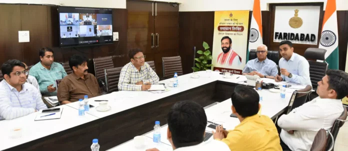 Faridabad News : कार्य की जिम्मेदारी करें तय, गड़बड़ करने वाले अधिकारी और ठेकेदारों के खिलाफ नियमानुसार कार्रवाई करें : मुख्यमंत्री नायब सिंह सैनी