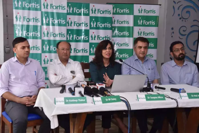 Fortis Mohali doctors revolutionise treatment of complex diseases with robot-aided surgery