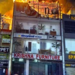 Gurugram News : अतुल कटारिया चौक पर फर्नीचर मार्केट में लगी आग से लाखों का सामान राख