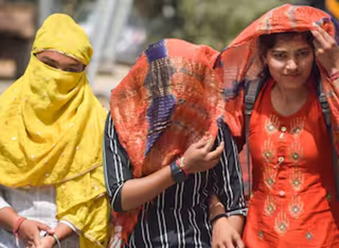 Haryana Weather Update: आज हरियाणा के 12 जिलों में चलेंगी लू