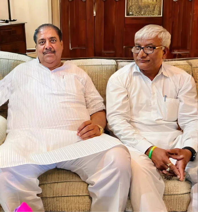 JJP's newly appointed district in-charge Rishipal Umarwas met Ajay Singh Chautala and expressed gratitude