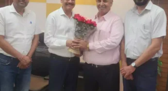 Chandigarh News : बेलदार से कार्य कारी अभियंता तक का सफर तय करने वाले जंगशेर सिंह हुए रिटायर, निगम ने दी शानदार विदाई