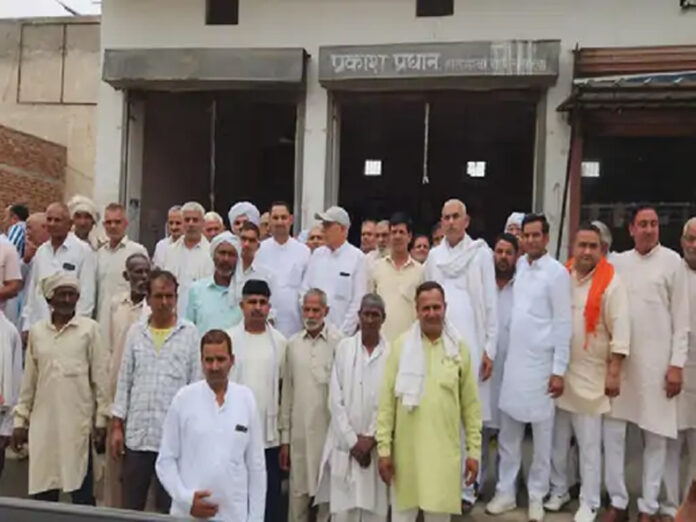 Rohtak News : एक गांव-गोत्र में विवाह के खिलाफ रोहतक में एकजुट हुई खाप पंचायतें