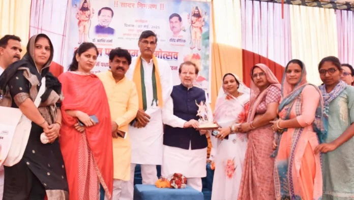 Bhiwani News : भगवान परशुराम ने हमेशा अन्याय के विरुद्ध शस्त्र उठाकर धर्म की रक्षा की: डॉ अरविंद शर्मा