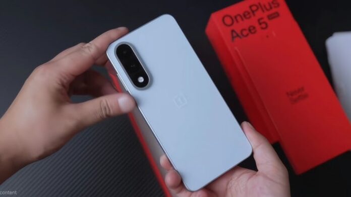 लीक हुए OnePlus Ace 5 Ultra और Racing Edition, फीचर्स देख दंग रह जाएंगे