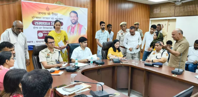 Solution Camp Administrative working style won the trust of common people, DC and SP solved public problems Solution Camp Administrative working style won the trust of common people, DC and SP solved public problems