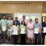 Faridabad News : गेट और कैट में सफल विद्यार्थियों को प्रशंसा पत्र देकर सम्मानित किया गया