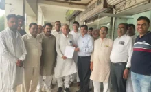 Sirsa News : कच्चा आढ़तिया एसोसिएशन ने लाइसेंसों का नवीनीकरण करवाने हेतु भाजपा नेता अमीरचंद मेहता को ज्ञापन सौंपा