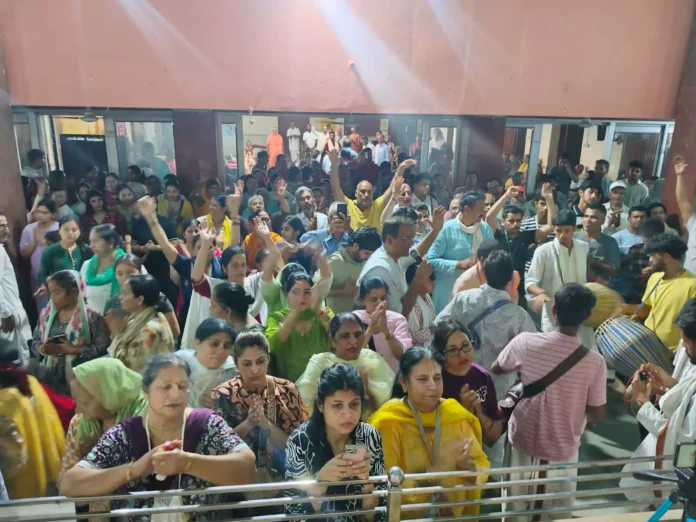 The birth anniversary of Lord Shri Narasimha Dev Ji was celebrated with great reverence, enthusiasm and devotion at Chaitanya Gaudiya Math Sector 20.
