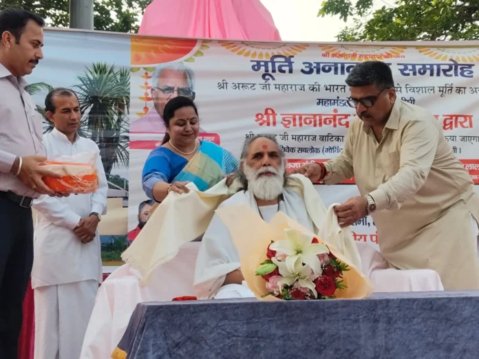 The tallest statue of Shri Arut Ji Maharaj, the founder of Arora Khatri dynasty, was installed in Ambala