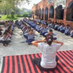 Faridabad News : विद्यालयों में तीन दिवसीय योग प्रशिक्षण कार्यक्रम संपन्न, छात्रों में योग के प्रति बढ़ी जागरूकता