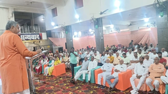 Tribute to mother Ahilyabai Holkar, huge crowd gathered in cultural program