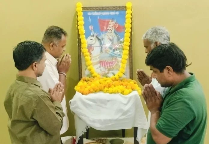 Bhiwani News : वीर शिरोमणि महाराणा प्रताप कठिन परिस्थितियों में भी करते रहे संघर्ष : रीतिक वधवा
