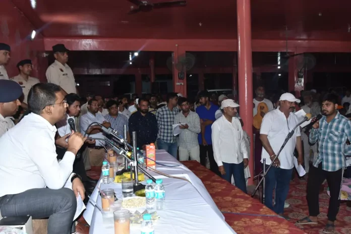 Jind News : दुड़ाना में आयोजित रात्रि ठहराव कार्यक्रम में ग्रामीणों की सुनी समस्याएं