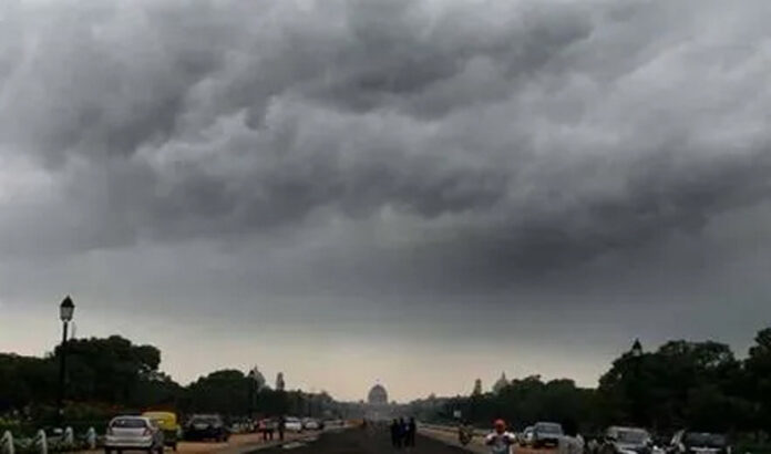 Haryana Weather Update: हरियाणा में आज बारिश और तूफान का अलर्ट