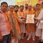 Faridabad News : अपने आप को बेहतर प्रस्तुत करने के लिए युवा अपनाएं संस्कार : मूलचंद शर्मा