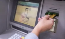 ATM charges Increased : ट्रांजेक्शन सीमा से अधिक लेनदेन को लेकर बैंको ने बढ़ाये चार्ज